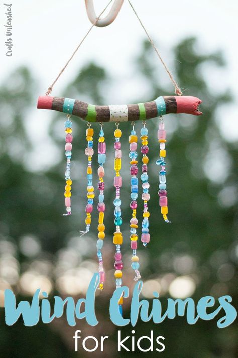 Diy Wind Chimes For Kids, Wind Chimes For Kids, Carillons Diy, Diy Wind Chimes, Summer Crafts For Kids, Fun Craft, Camping Crafts, Fun Crafts For Kids, How To Make Diy