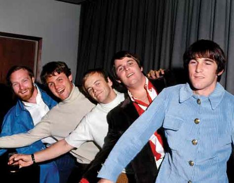 Bruce Johnston, America Band, Carl Wilson, Dennis Wilson, Mike Love, Pet Sounds, Wall Of Sound, Brian Wilson, Beach Boys