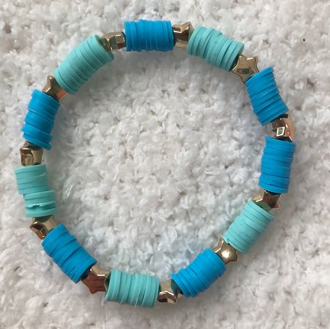 Bracelet Buisness, Bracelet Business, Preppy Bracelets, Bracelets Etsy, Bracelet Inspo, Friendship Bracelets With Beads, Beads Ideas, Clay Bracelet, Diy Bracelet Designs