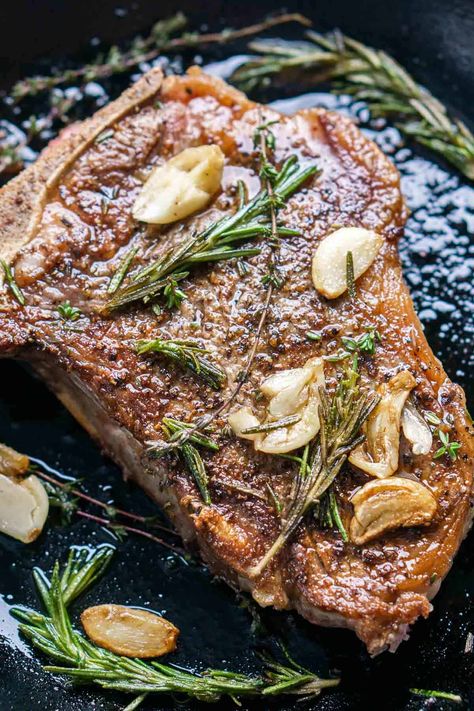 Bone In Strip Steak Recipe, Ny Strip Steak Recipes Pan Seared, Steak Recipes Pan, New York Steak Recipe, Ny Strip Steak Recipes, New York Strip Roast, Steak Recipes Pan Seared, Steak On Stove, Striploin Steak