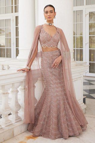 Charu Vasundhara, Fish Cut Lehenga, Fish Cut Gown, Jacket Lehenga, Fish Cut, Baju Kahwin, Cape Set, Sequin Cape, Sangeet Outfit