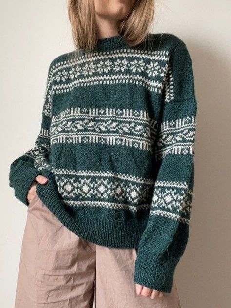 Nordic Knitting, Peer Gynt, Womens Knitting Patterns, Icelandic Sweaters, Downtown Outfits, Knitted Wit, How To Purl Knit, Top Background, Cover Background