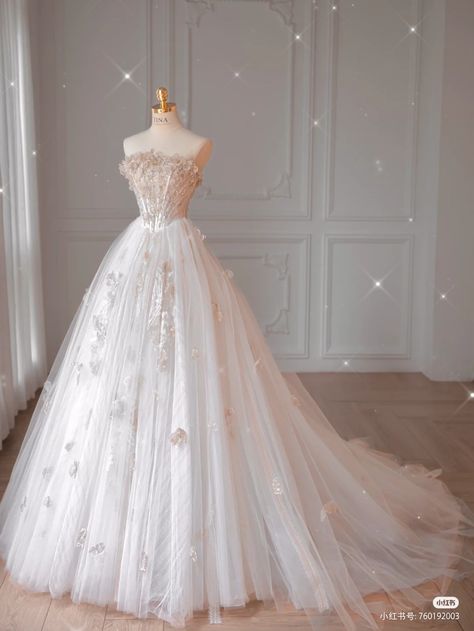 Elegant Regal Wedding Dress, Wedding Dresses With Roses, Enchanted Forest Ball Gown, Princess Wedding Dresses Ball Gown Fairytale Sparkle, White Pink Wedding Dress, Celestial Wedding Dresses, Beautiful Ball Gowns Fairytale, Princess Prom Dresses Fairytale, Hey Couture Wedding Dress