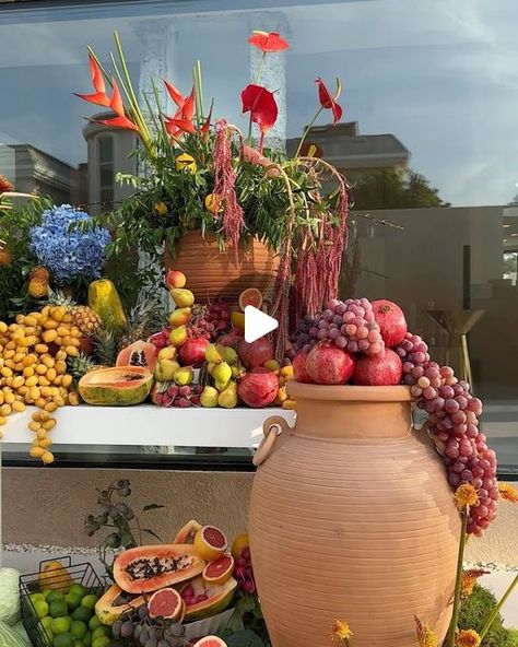 goshá on Instagram: "Harvest themed wedding scenography by @gosha.flowers   #GOSHÁ #GOSHÁFLOWERS" Gosha Flowers, Chic Party, Themed Wedding, Flowers, On Instagram, Instagram