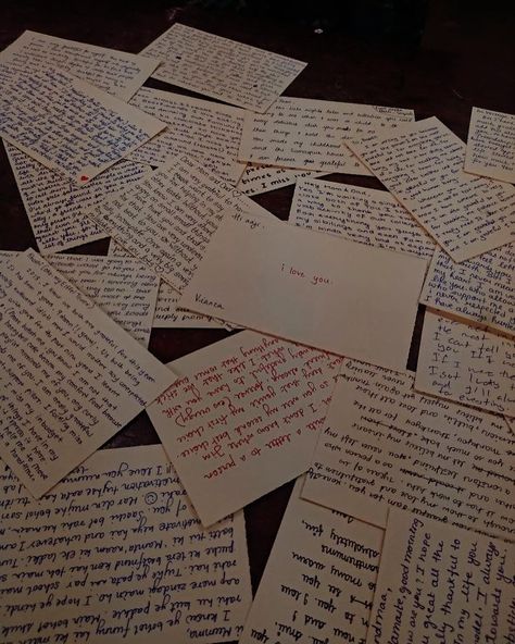 Writing vs getting Love letters (maybe from a person u love?) #happylife❤️ #loveletters #lipstickaddict Aesthetic Letters, Dream Gift, Handwritten Letters, Handwritten Notes, Prayer Board, Dream Board, Love Languages, Letter Writing, Love Notes