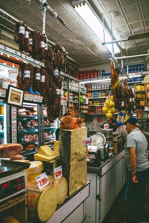 New York Street Vendors, Nyc In The 90s, Bronx Nyc Aesthetic, Nyc Deli Aesthetic, The Bronx Aesthetic, 90s Nyc Aesthetic, Nyc Childhood, Bronx Aesthetic, Nyc Nostalgia