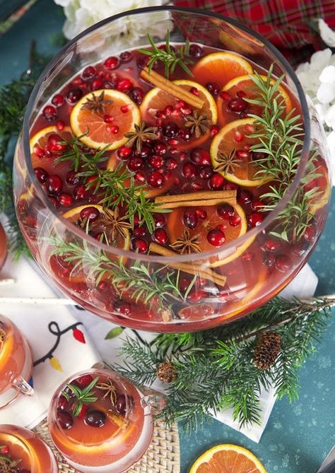 Sparkling Pomegranate Rum Punch Recipe - The Suburban Soapbox Christmas Sangria Punch Bowl, Drinks Table Decor, Christmas Cocktail Punch Bowl, Holiday Punch Bowl Recipes, Fall Event Ideas For Work, New Year Dinner Recipes, Christmas Pomegranate Punch, New Year Table Food, Nye Punch