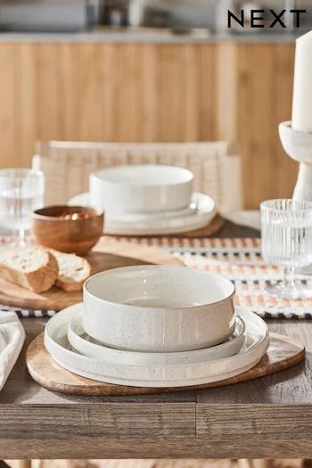 Kitchenware | Kitchen Accessories, Storage & More | Next UK House Visualisation, Dining Plates Set, Dish Sets Dinnerware, Kitchen Plates Set, Farmhouse Dinnerware, Cream Plates, Cream Dinnerware, Dinnerware Set Modern, Crockery Design