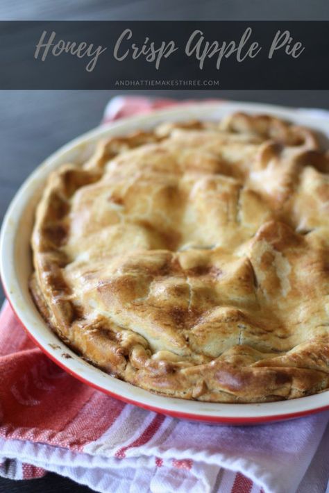 Honeycrisp Apple Pie Recipe, Honey Crisp Apple Pie, Honeycrisp Apple Pie, American Apple Pie, Honeycrisp Apple, Apple Pie Recipe Easy, Honey Crisp, Homemade Apple Pie, Easy Apple Pie