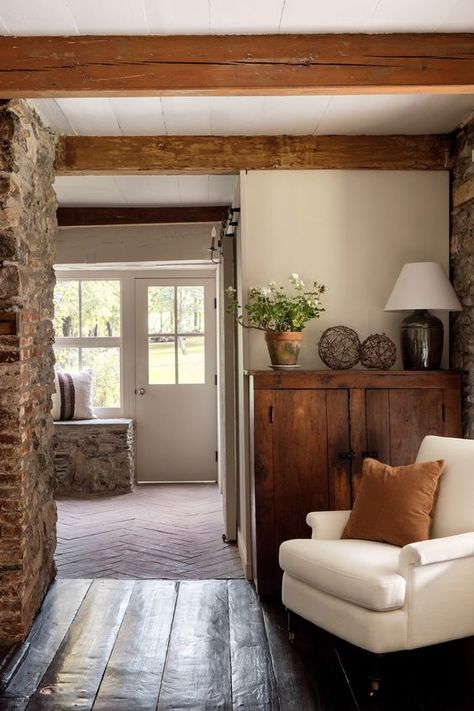 Hornbeck House | Hudson Valley Real Estate Cowboy House, Period Interiors, Modern English Country, Hearth Stone, Cabin Modern, New England Farmhouse, Standing Seam Metal Roof, England Homes, Corner Couch