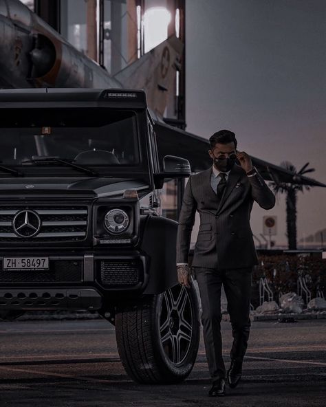 Luxury Lifestyle Rich Life, Gentleman Lifestyle, Mens Luxury Lifestyle, Car Poses, Gentleman Aesthetic, Wealthy Lifestyle, Insta Photos, Rich Lifestyle, Dress Boots