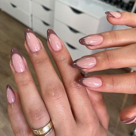 Almond Nails French, Brown French, Cute Nails For Fall, Casual Nails, Almond Acrylic Nails, Neutral Nails, Brown Nails, Fall Nail, French Tip Nails