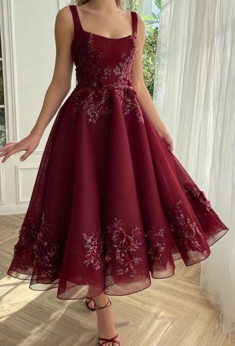 Simple Frock Design, Simple Frocks, Simple Gowns, Tulle Homecoming Dress, Frock For Women, Prom Dresses Sleeveless, Ankle Length Dress, Designer Dresses Casual, Evening Dress Fashion