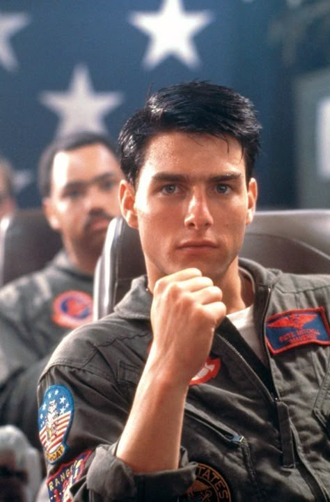 Top Gum, Tom Cruise Hot, Tony Scott, Cruise Pictures, 90s Men, Val Kilmer, The Perfect Guy, 영감을 주는 캐릭터, Tom Cruise