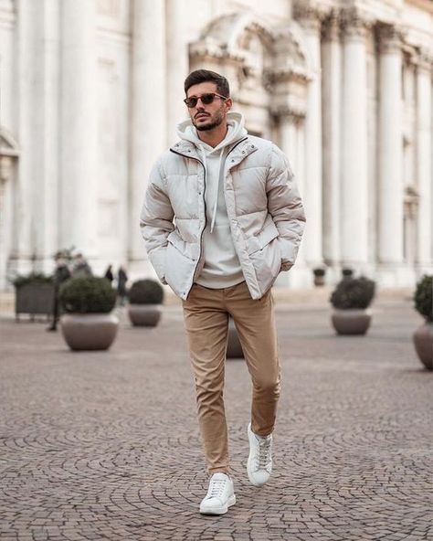 Winter Outfits Men Streetwear, Men Streetwear Fashion, Outfits Men Streetwear, Winter Streetwear, Europe Outfits, Winter Attire, Fall Outfits Men, Winter Outfits Men, Cool Outfits For Men