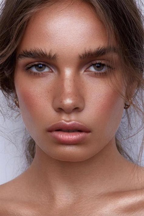 Deb Makeup, Freckles With Makeup, Beauty Moodboard, Freckles Makeup, Fake Freckles, Bronze Goddess, Faux Freckles, Makeup Tip, Summer Makeup Looks