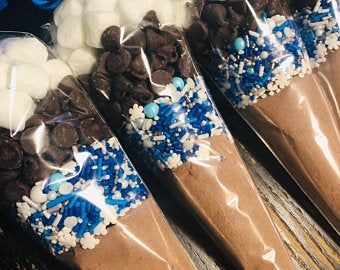 Hot Coco Party Favors Diy, Hot Cocoa Party Favor, Hot Coco Goodie Bag, Hot Cocoa Shower Favors, Chocolate Dipped Spoons For Hot Cocoa, Hot Chocolate Party Favors, Holiday Teacher Gifts, Hot Chocolate Favors, Sweet Sixteen Party Themes