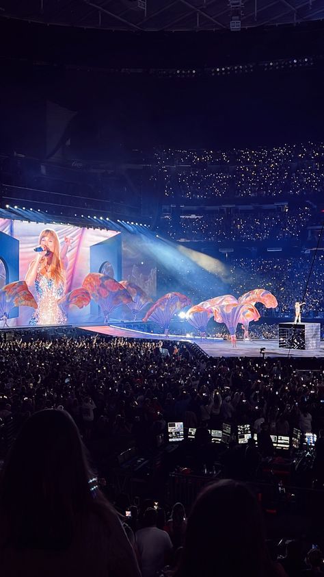 Taylor Eras Tour Wallpaper, Taylor Swift Concert Aesthetic Eras Tour, Eras Tour Mood Board, Eras Tour Stockholm, Taylor Swift Concert Pics, Taylor Lover Era, Music Industry Aesthetic, Taylor Swift Concert Aesthetic, Eras Tour Pictures