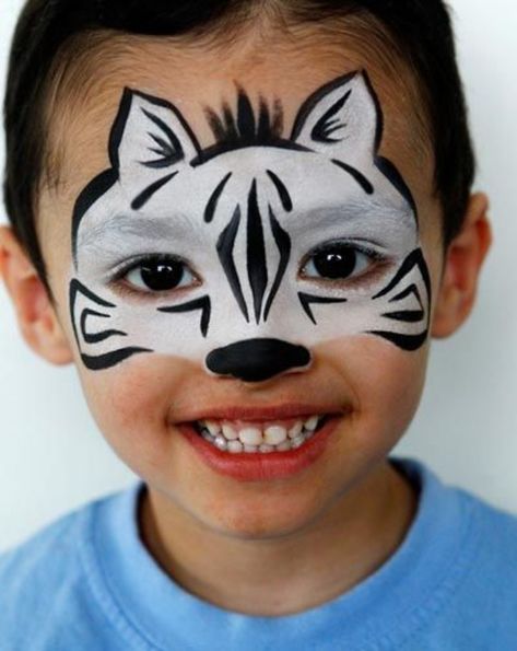 40 Cool Face Painting Ideas For Kids Zebra Face Paint, Zebra Makeup, Easy Face Painting Designs, Fairy Face, Animal Face Paintings, Makeup Zombie, Face Painting For Boys, Zebra Face, Face Painting Tutorials