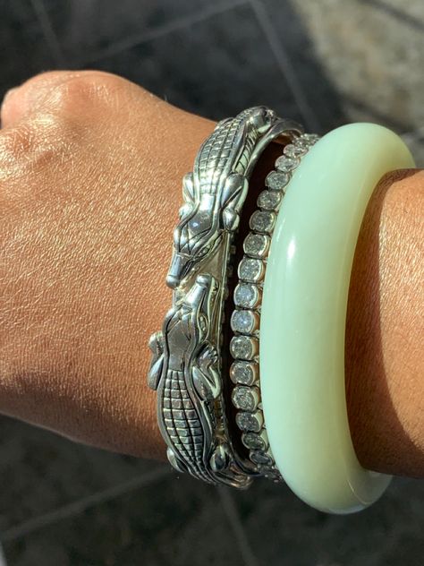 Jade Bangle Stack, Glass Bangles Aesthetic, Vintage Jeweled Bangle Bracelet, Jade Bangle Aesthetic, Luxury Jade Bangle Jewelry, Vintage Green Bangle Jewelry, Dope Jewelry Accessories, Jade Bangle, Stacked Jewelry