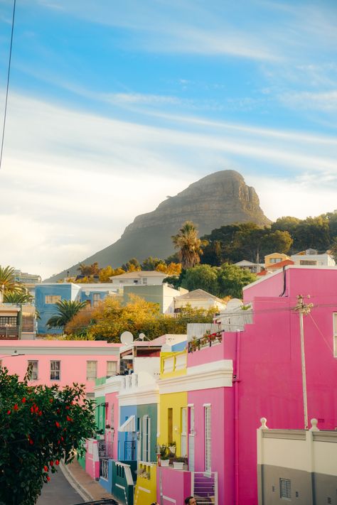 #travel #travelinspo #travelvisionboard #capetown #southafrica #solotravel #photography #bokaap Bokaap Cape Town, Living In South Africa, Cape Of Good Hope South Africa, Cape Town South Africa Aesthetic, Cape Town South Africa Photography, Bo Kaap Cape Town, Cape Town Vacation, Travel South Africa, Cape Town Photography