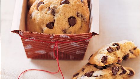 Cakey Chocolate Chip Cookies Cakey Chocolate Chip Cookies, Martha Stewart Chocolate Chip Cookies, Brown Sugar Cookie Recipe, Brown Sugar Cookies, Homemade Chocolate Chips, Homemade Chocolate Chip Cookies, Soft Chocolate Chip Cookies, Perfect Chocolate Chip Cookies, Chocolate Cookie Recipes