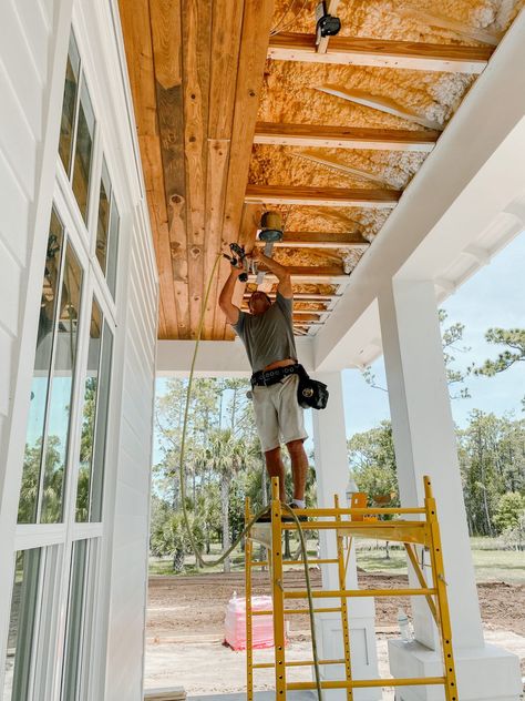 Wood Ceiling Outdoor Patio, Wooden Porch Ceiling, Wood Porch Ceiling Ideas, Wood Patio Ceiling, Wood Ceiling Patio, Rustic Front Porch Ideas, Wood Porch Columns, Porch Ceiling Ideas, Long Front Porch