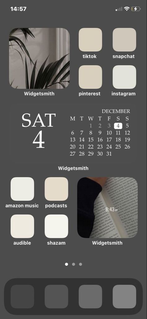 Begie Phone Wallpaper Cute, Iphone Ios 15 Layout Ideas, Ios16 Ideas Aesthetic, Widget Organization Iphone, Iphone Wallpaper Widgetsmith Ideas, Ios 16 Homescreen Ideas Aesthetic, Minamilist Aesthetic Wallpaper Iphone, Ios 16 Wallpaper Minimalist, Apple Screen Ideas