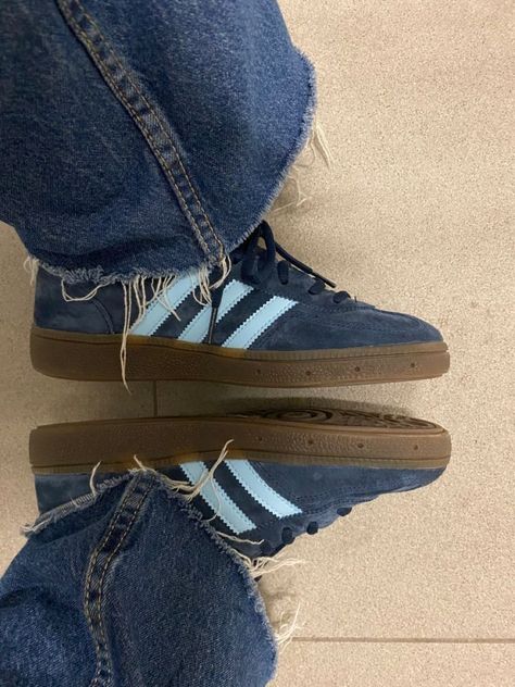 Dr Shoes, Skandinavian Fashion, Shoe Wishlist, Adidas Spezial, Neue Outfits, Shoe Inspo, Looks Street Style, Aesthetic Shoes, Swag Shoes