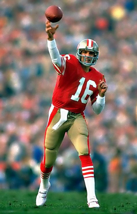 Joe Montana 49ers, 49ers Aesthetic, American Football Quotes, Ole Miss Football, Football Workouts, San Francisco 49ers Football, Joe Montana, Rams Football, Nfl Football 49ers