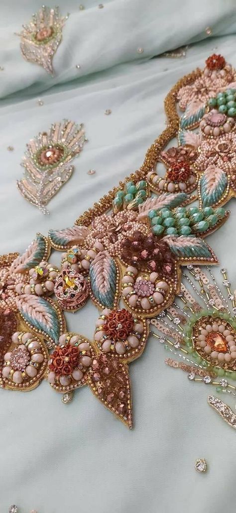 Modern Embroidery Designs, Beaded Flowers Patterns, Embroidery Fashion Detail, Zardozi Embroidery, Motifs Perler, Embroidery Blanks, Girl Dress Patterns, Bead Sewing