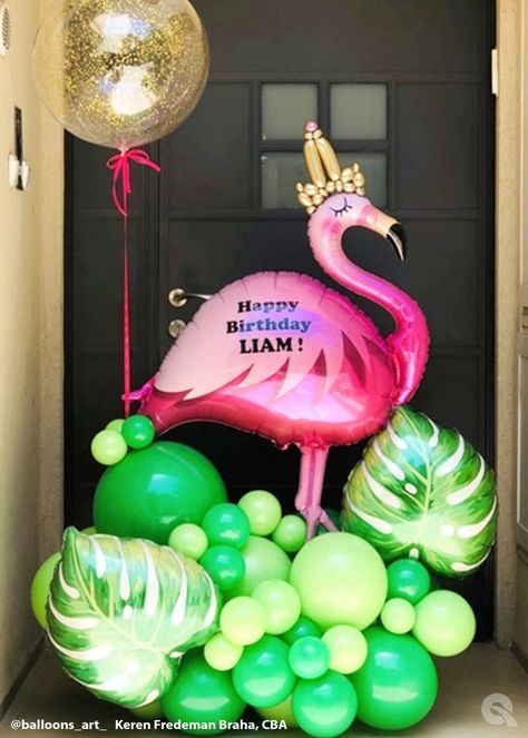 Flamingo Balloon Decorations, Flamingo Balloons Decoration, Tropical Party Balloons, Luau Balloon Centerpieces, Malibu Barbie Balloon Arch, Flamingo Balloon Bouquet, Pool Balloons, Balloon Bouquet Ideas, Balloon Images