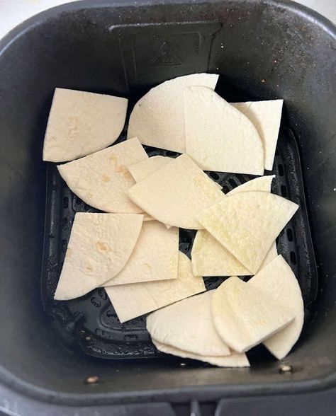 Air Fryer Tortilla Chips (Low Carb) - Recipe Diaries Low Carb Tortilla Chips Air Fryer, Zero Net Carb Tortillas Recipes, Low Carb Air Fryer Snacks, Keto Tortilla Chips Air Fryer, Air Fry Tortilla Chips, Zero Carb Tortilla Chips, Zero Carb Tortilla Recipe Ideas, Tortilla Chips From Tortillas, Noom Snacks