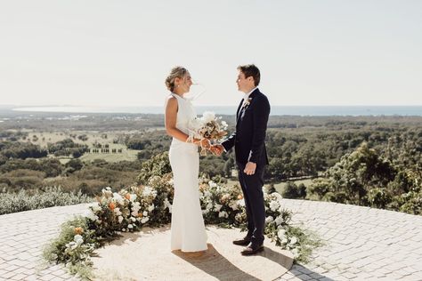 Byron Bay Elopement, Nontraditional Wedding Ceremony, Elopement Florals, Coastal Elopement, Byron Bay Beach, Arbor Decor, Outdoor Baths, Floral Installation, Byron Bay Weddings