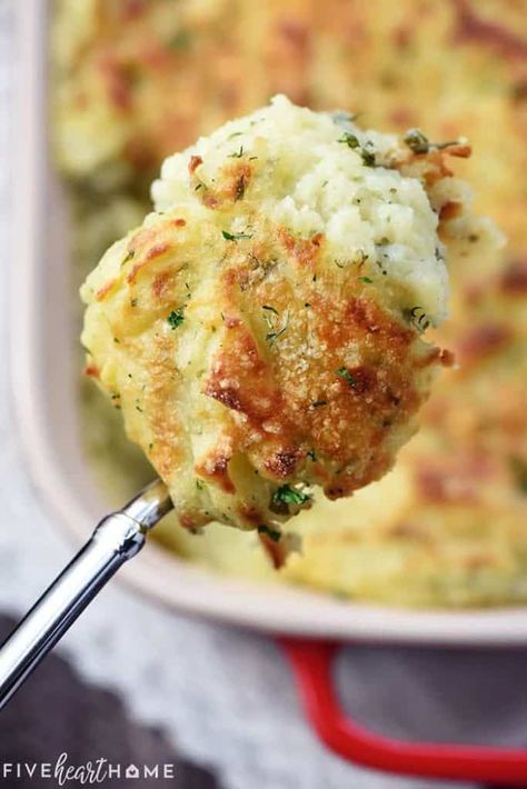 Christmas Eve Dinner Ideas, Garlic Herb Mashed Potatoes, Make Ahead Mashed Potatoes, Garlic Mashed Potatoes Recipe, Parmesan Mashed Potatoes, Christmas Eve Dinner, Garlic Mashed Potatoes, Mashed Potato Recipes, Garlic Mashed