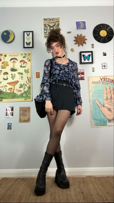 Whimsigoth Club Outfit, Vintage Date Aesthetic, Penny Lane Fashion, Whimsigoth Shorts Outfit, Whimsic Gothic Outfits, Whimsigothic Summer, 90s Whimsical Goth Fashion, Bohemian Concert Outfit, Purple Whimsigoth Outfit