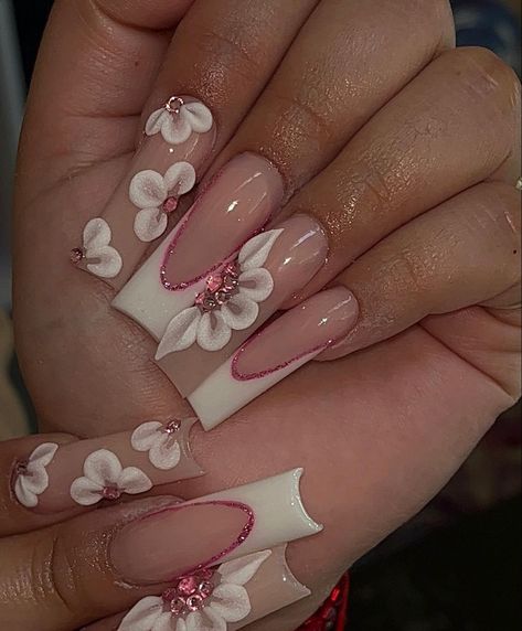 French Tip And 3d Flower Nails, Cute Acrylic Nails Designs Popular, White And Pink French Tip Nails, 15th Birthday Nails, Tip Nails Ideas, French Tip Nails Ideas, Women Things, Pinky Girl, Nail Room