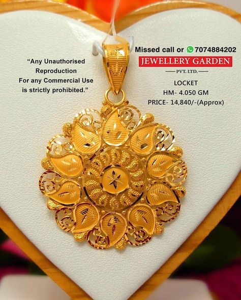 Gold Jewelry Buy  #GoldJewelleryArabic Gold Locket Design, Pendent Design, Locket Design, Gold Pendent, Gold Pearl Jewelry, Gold Chain Design, Gold Necklace Indian Bridal Jewelry, Gold Jewelry Stores, Real Gold Jewelry