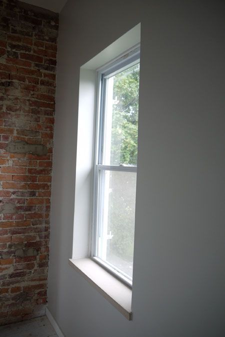 Related image Low Profile Window Casing, Drywall Window Casing, Frameless Windows Interior, Modern Window Trim Interior, Window Trim Ideas Interior Modern, Windows Without Trim, Bathroom Window Sill Ideas, Window Finishes, Window Trim Ideas Interior