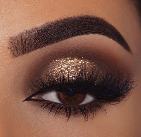 Gold Smoky Eyeshadow Tutorial, Goldish Eye Makeup, Brown Smokey Eye Glitter, Brown Smokey Eye With Gold Shimmer, Bridesmaids Makeup Smokey Eye, Eye Makeup For Night Wedding, Gold Eyeshadow Bridal Makeup, Wedding Makeup For Brown Eyes Dramatic, Smokey Eye With Gold Makeup