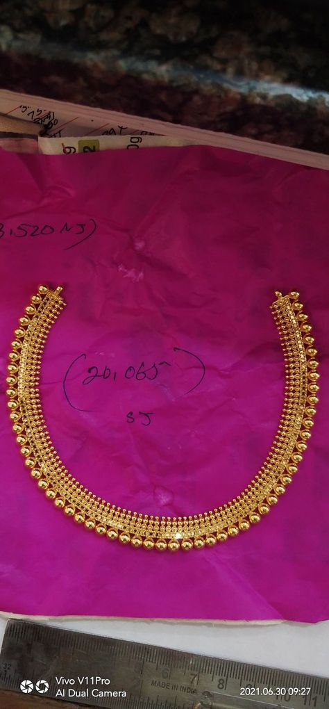 Simple Gold Neck Chokers, Gold Necklace Set With Grams, Gold Necklace 20 Grams, Gold Necklace Indian Bridal Jewelry Simple, 20 Grams Gold Haram Designs, 20 Grams Gold Necklace Designs 20 Grams Gold Necklace Designs Indian, Necklace In 20 Grams Gold, Gold Kamarband Indian Bridal, Simple Nallapusalu Designs Gold