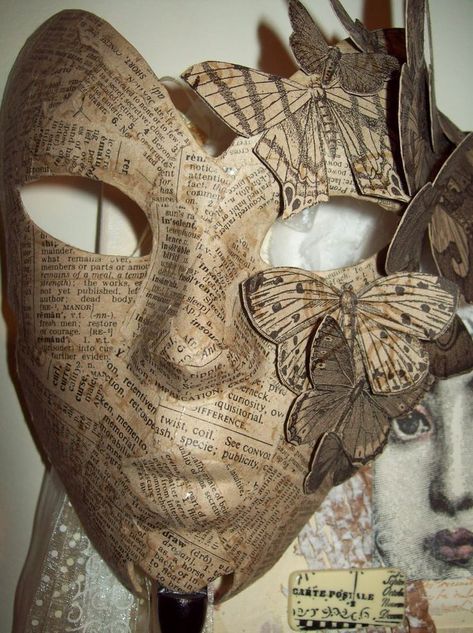 Mascara Papel Mache, Paper Mache Mask, Venetian Masks, Paper Mask, Venetian Mask, Masks Art, Masks Masquerade, Recycled Art, Masquerade Mask