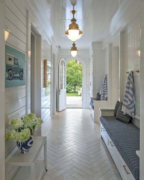 Cape Cod - Shope Reno Wharton Summer Cottage Decor, Shope Reno Wharton, Pantry Door Ideas, Nantucket House, Hampton House, Dream Life House, Dream Beach Houses, Cape House, Kitchen Transformation