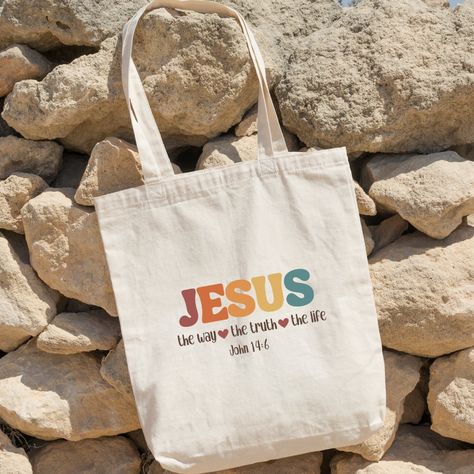 Bible Verse Jesus The Way The Truth The Life Bible Bag Painting Ideas, Custom Tote Bags Painting, Bible Bag Ideas, Bible Bags Totes Diy Paint, Bible Tote Bag Painting Ideas, Tote Bag Painting Ideas Christian, Bible Bags Totes Diy, Christian Tote Bag Design, Ecobag Design Ideas