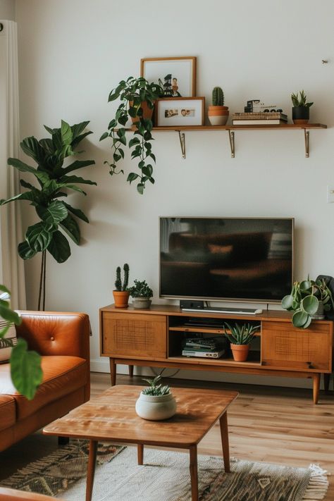 Small Living Room Decor With Tv, Mid Century Modern Living Room 70s, Tv Mid Century Modern, Simple Mid Century Modern Living Room, Living Room 70s Modern, Living Room Mid Century Modern Bohemian, Mcm Living Room With Tv, Tv Stand Styling Bohemian, Small Tv Living Room Ideas