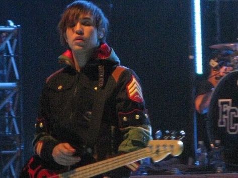 Guitar, Pete Wentz, Fall Out Boy, Bass