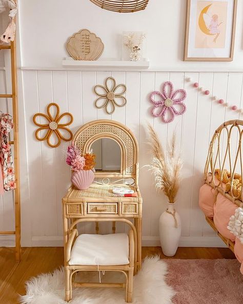 Wildflower Bedroom Kids Rooms, Wildflower Toddler Girl Room, Boho Girls Room Kids, Colourful Boho Bedroom, Colorful Kids Room Ideas, Kids Boho Bedroom, Boho Toddler Girl Room, Wildflower Bedroom, Retro Kids Room