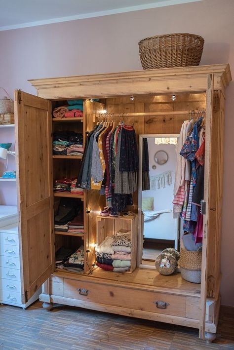 Cute Wardrobe Furniture, Armoire In Bedroom, Vintage Wardrobe Makeover, Vintage Wardrobe Closet, Armoire Closet, Teen Girl Room, Room Inspiration Bedroom, Room Ideas Bedroom, Dream Rooms