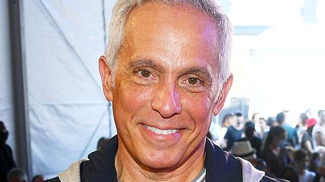 Geoffrey Zakarian Revealed His Secret Ingredient For The Perfect Omelet Geoffrey Zakarian, Moist Yellow Cakes, Eggs Benedict Recipe, Chicago Hot Dog, Flavored Coffee Creamer, Peanut Butter Sauce, Frozen Pie, Fry Sauce, Protein Packed Breakfast