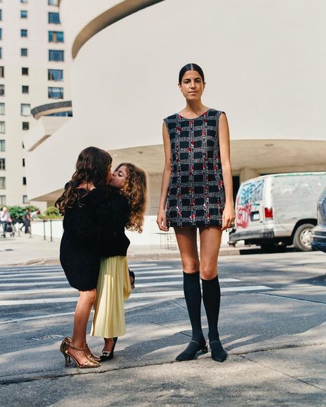 Leandra Medine Cohen (@leandramcohen) • Instagram photos and videos Leandra Cohen, Flamboyant Gamine Kibbe, Leandra Medine Style, Wardrobe Building, Leandra Medine, Flamboyant Gamine, Resort 2024, Emilia Wickstead, 1m Followers